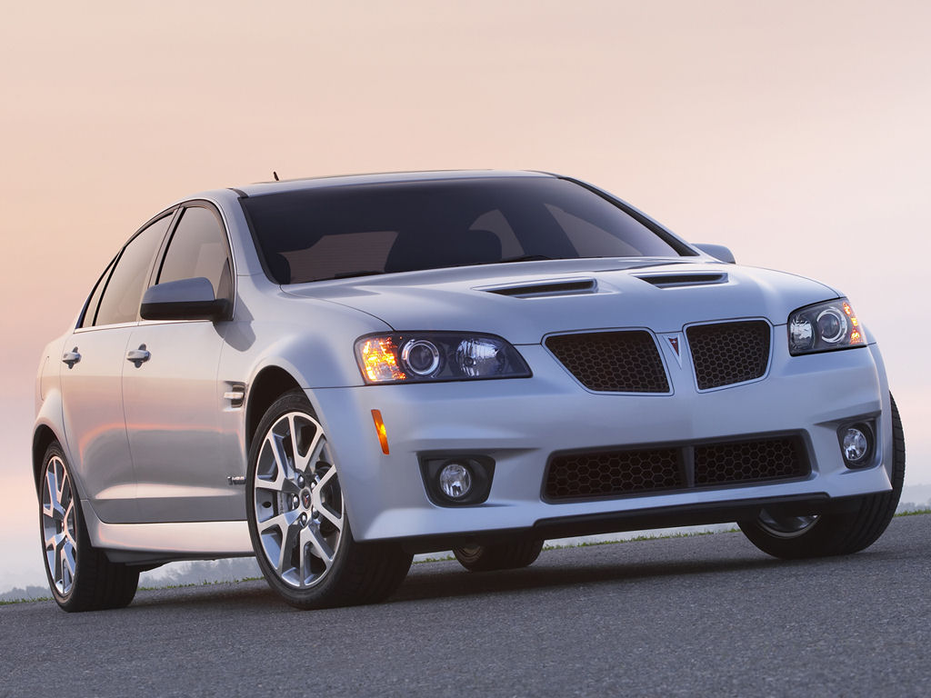 Pontiac G8 Desktop Wallpaper