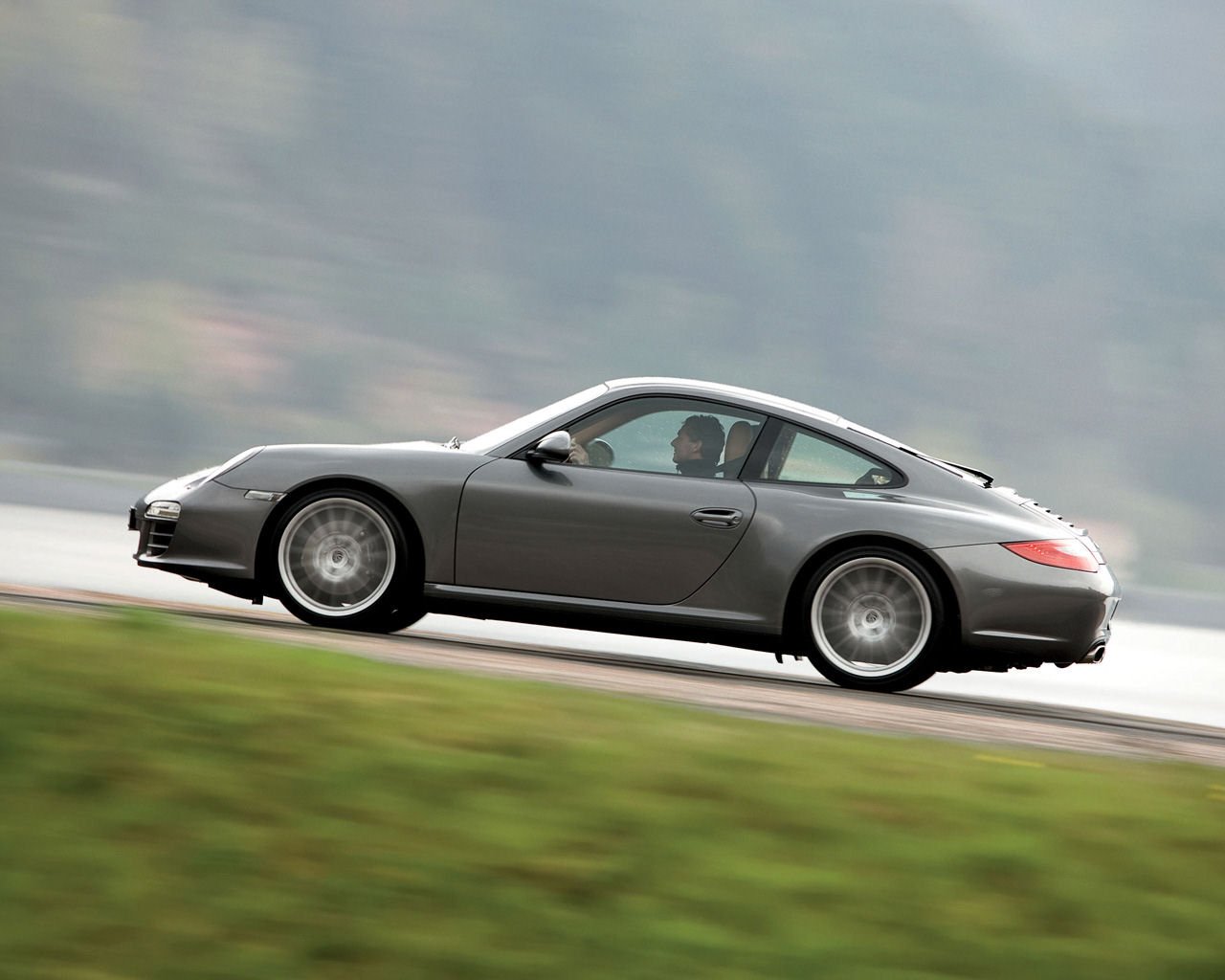 Porsche 911 Desktop Wallpaper