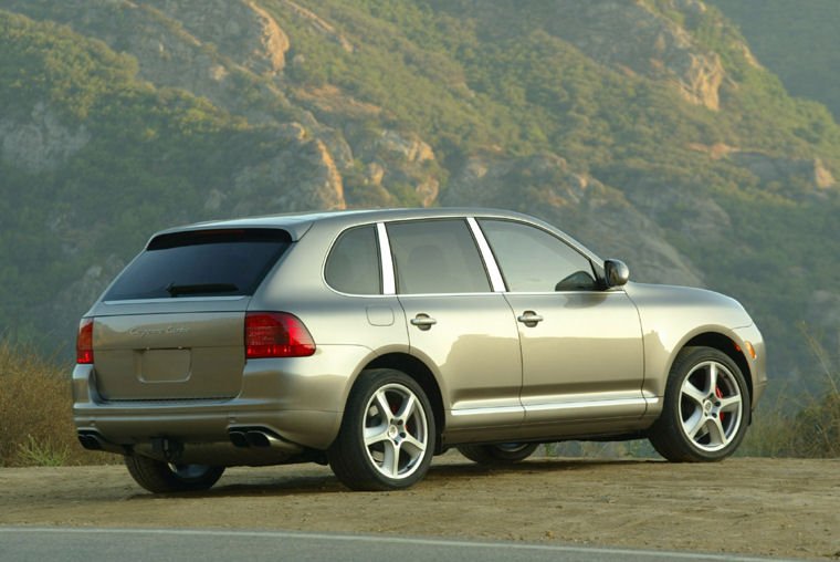 2006 Porsche Cayenne Turbo S Picture
