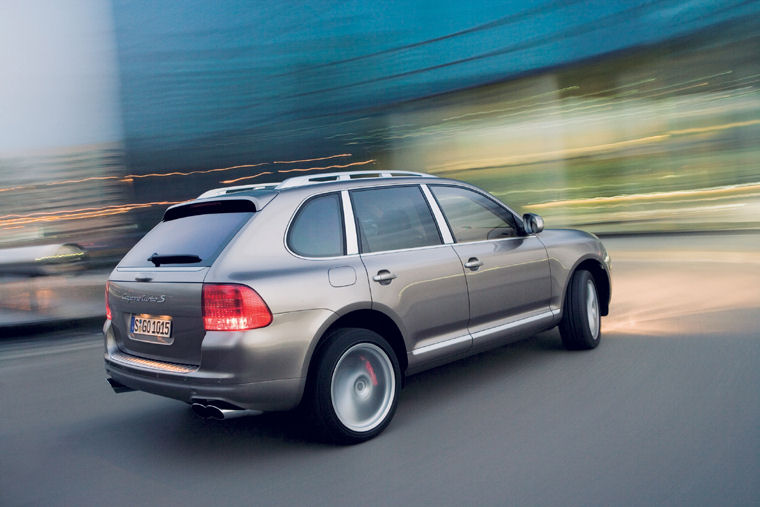2006 Porsche Cayenne Turbo S Picture