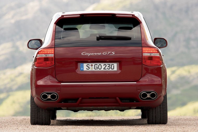 2009 Porsche Cayenne GTS Picture