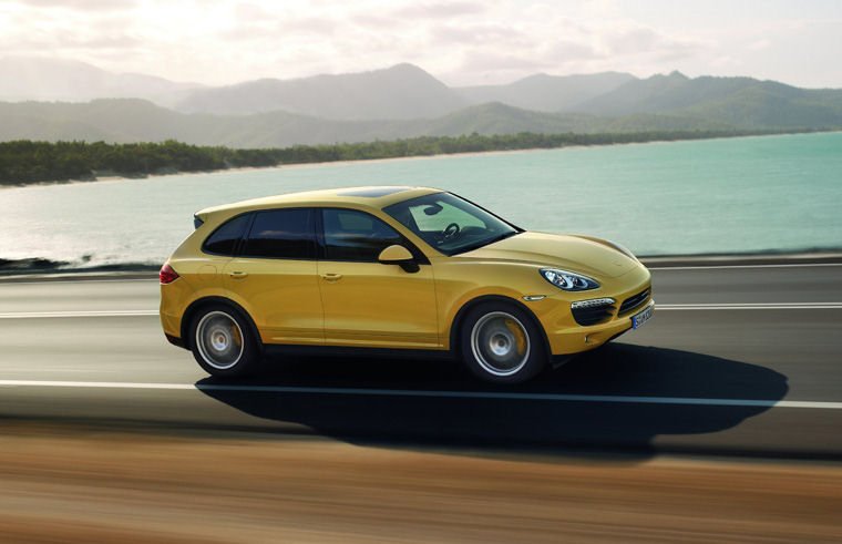 2011 Porsche Cayenne S Picture