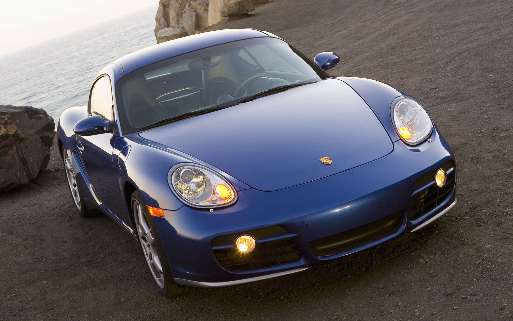 Porsche Cayman Desktop Wallpaper