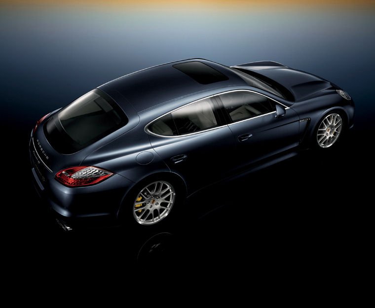 2010 Porsche Panamera 4S Picture