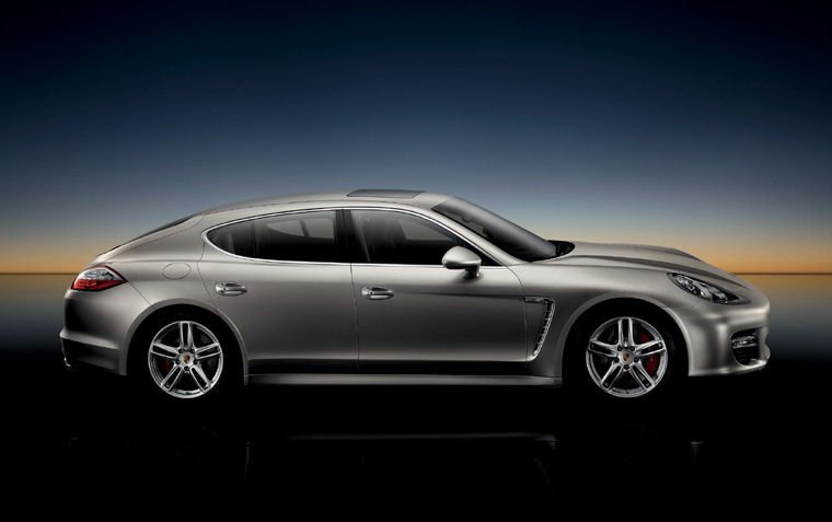 2011 Porsche Panamera Turbo Picture