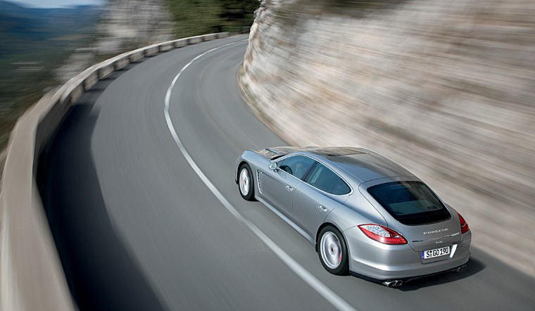2011 Porsche Panamera Turbo Picture