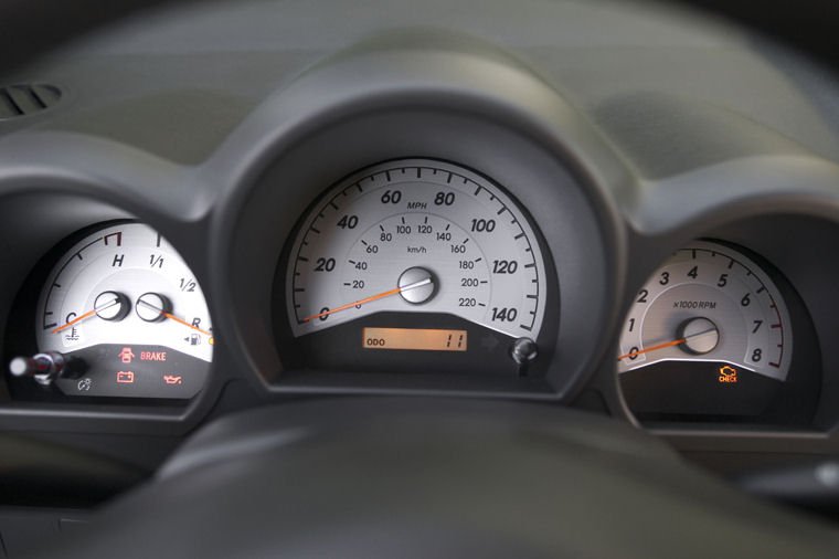 2007 Scion tC Gauges Picture