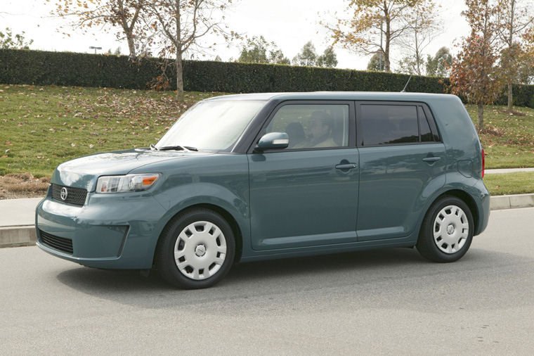 2009 Scion xB Picture