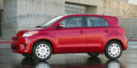 2010 Scion xD Pictures