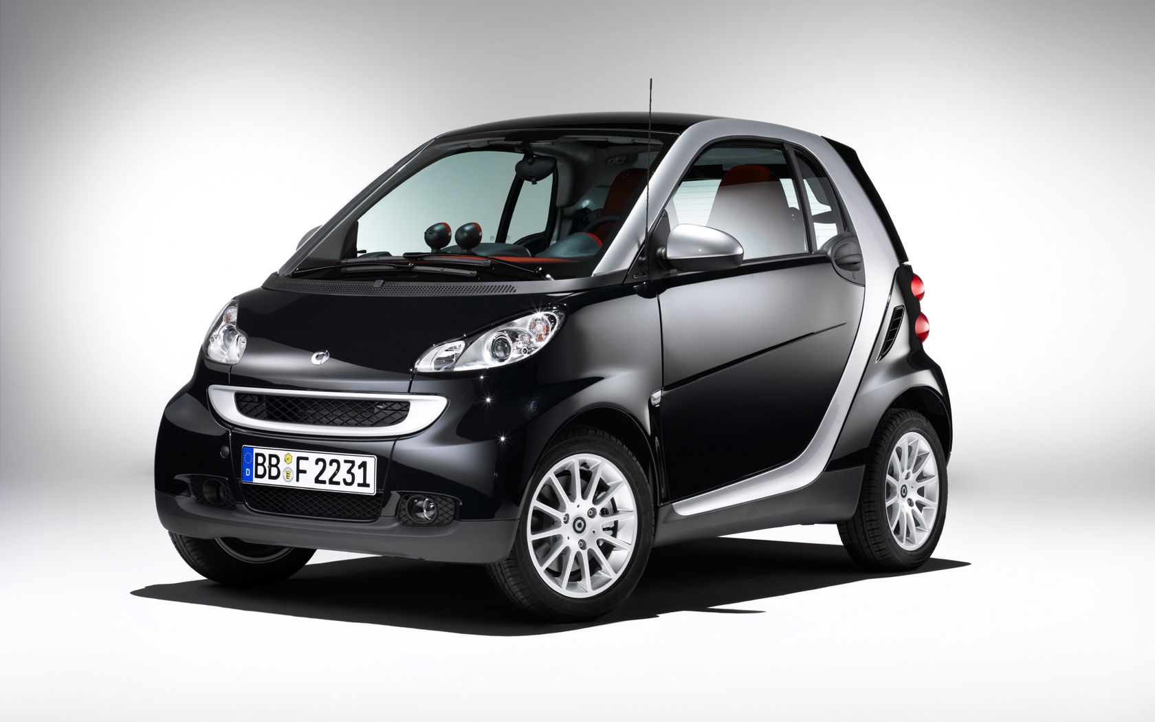 Smart Fortwo Desktop Wallpaper