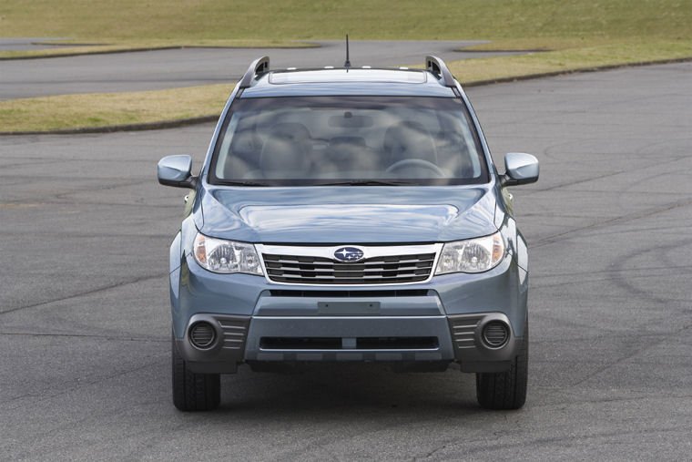 2010 Subaru Forester 2.5X Picture