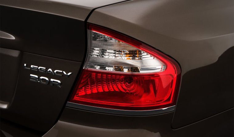 2009 Subaru Legacy 3.0 R Limited Tail Light Picture