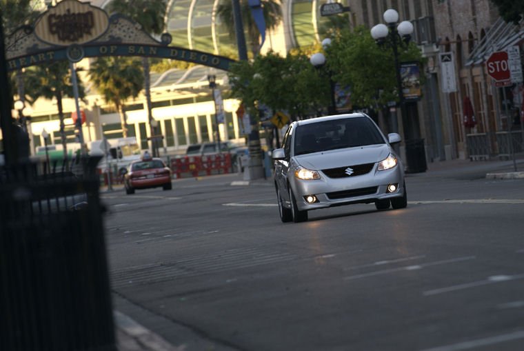 2009 Suzuki SX4 Sedan Picture