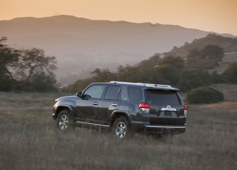 2010 Toyota 4Runner SR5 Picture