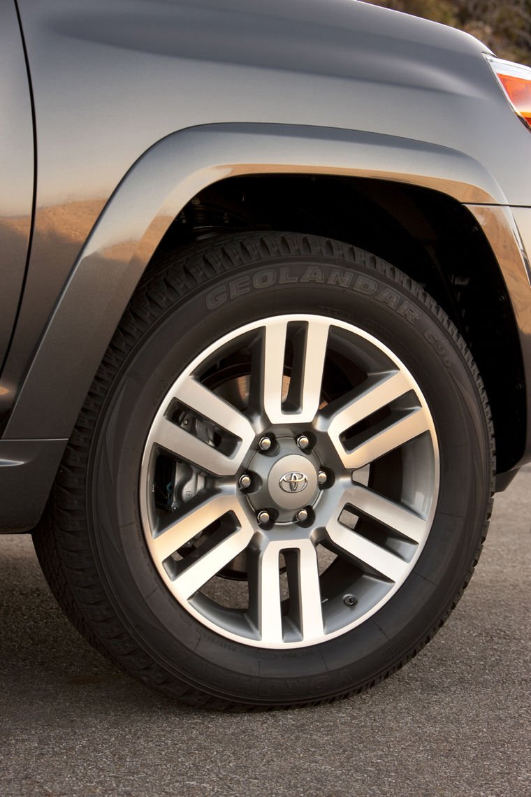 2010 Toyota 4Runner Limited Rim Picture