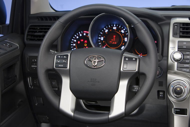 2010 Toyota 4Runner Limited Gauges Picture