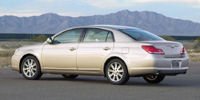 2010 Toyota Avalon Pictures