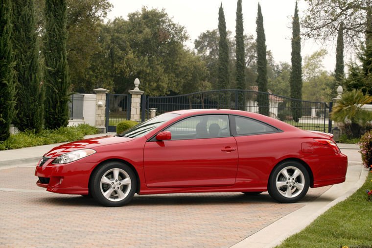 2004 Toyota Camry Solara Coupe Picture