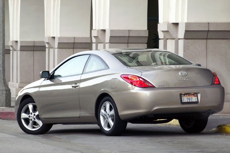 2004 Toyota Camry Solara Coupe Picture