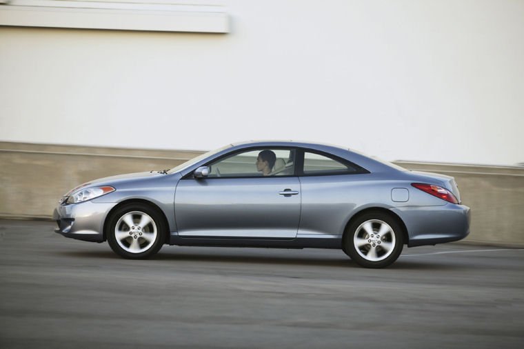 2004 Toyota Camry Solara Coupe Picture