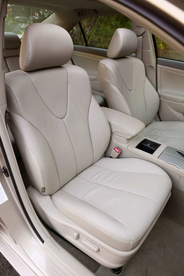 2007 Toyota Camry Hybrid Interior Picture