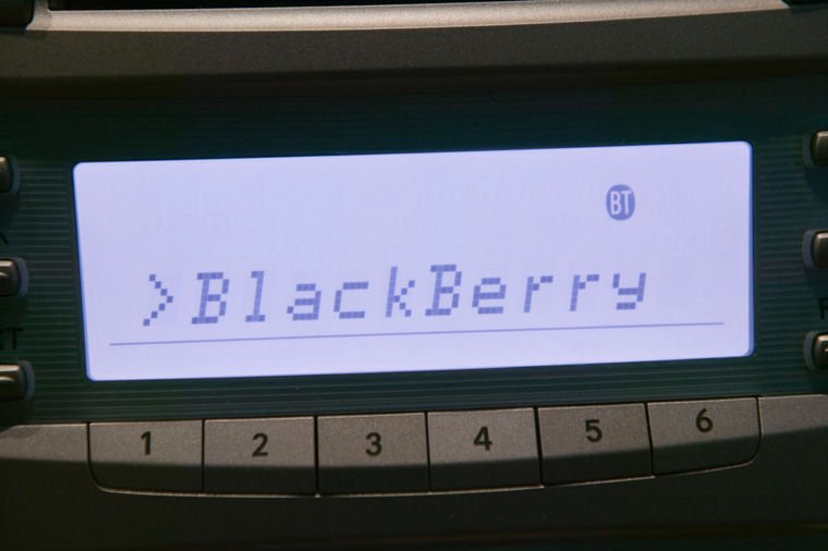 2009 Toyota Camry SE Picture