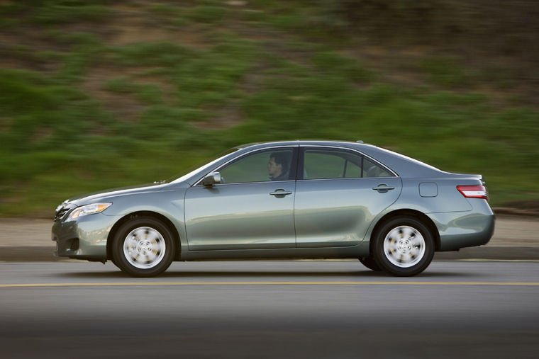 2010 Toyota Camry LE Picture