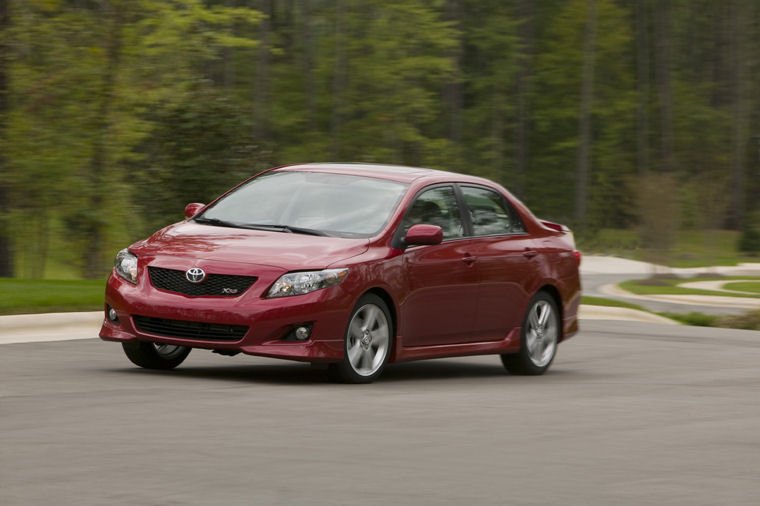 2010 Toyota Corolla XRS Picture