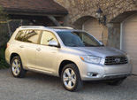 Toyota Highlander Desktop Wallpaper