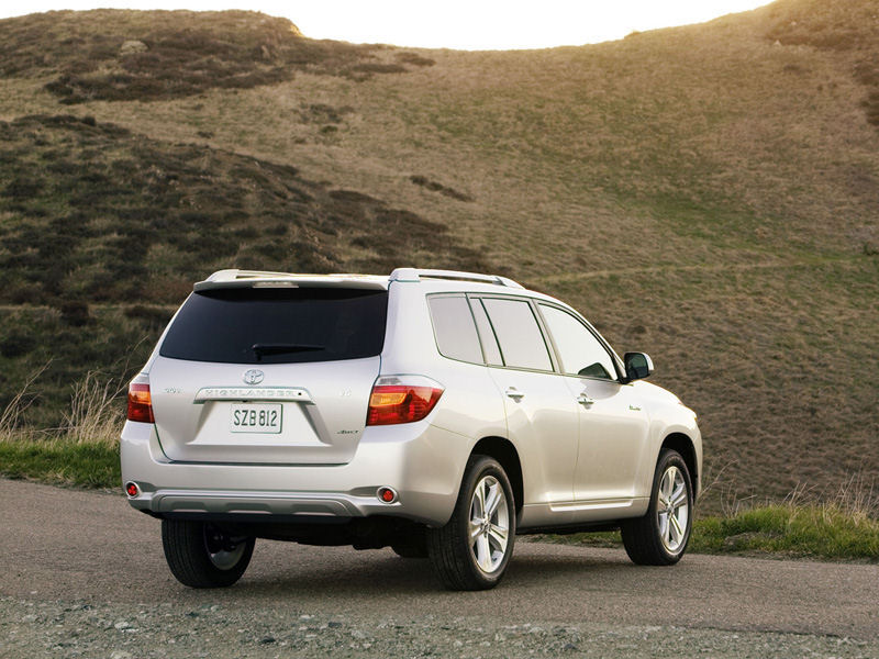 Toyota Highlander Desktop Wallpaper