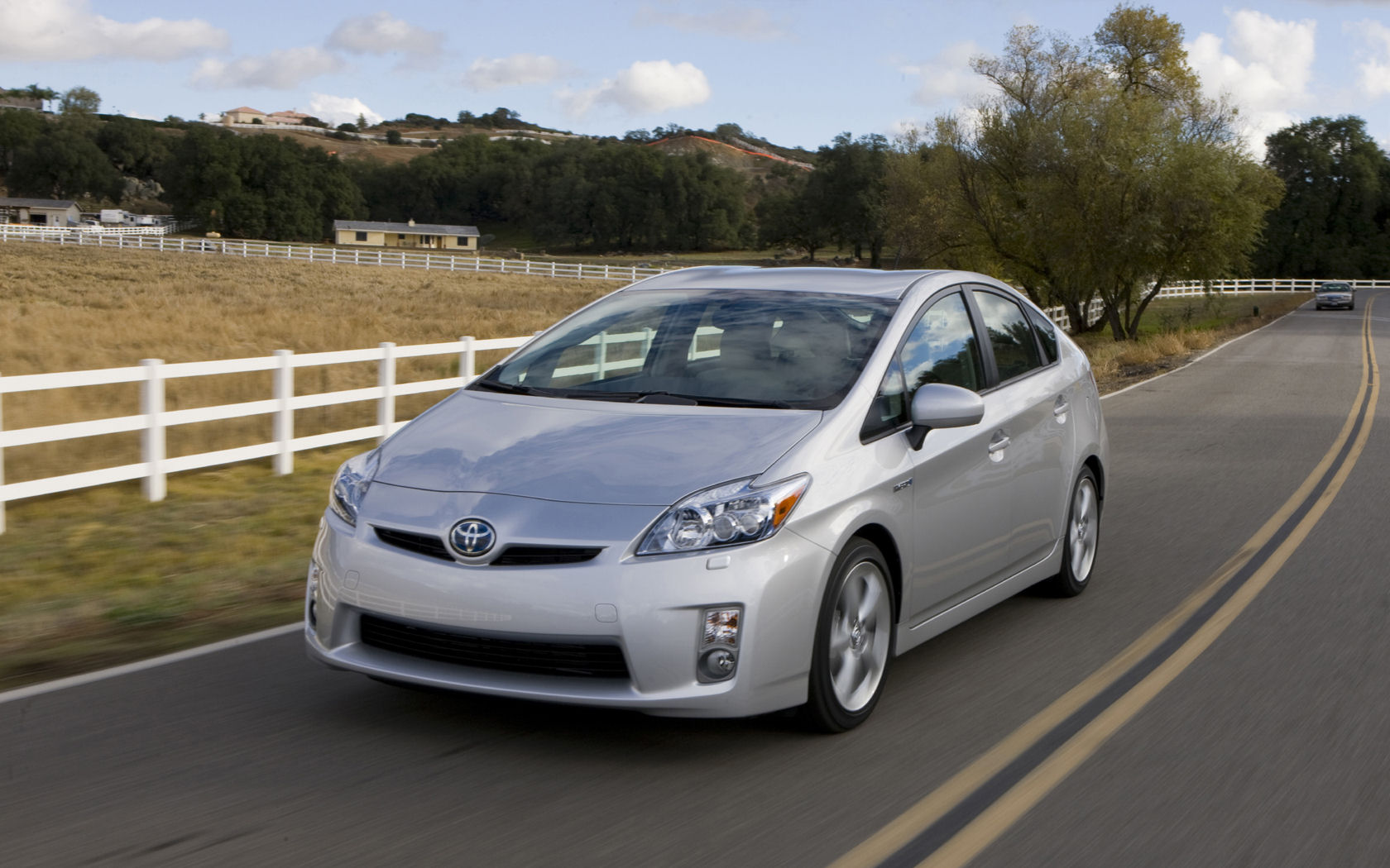 Toyota Prius Desktop Wallpaper