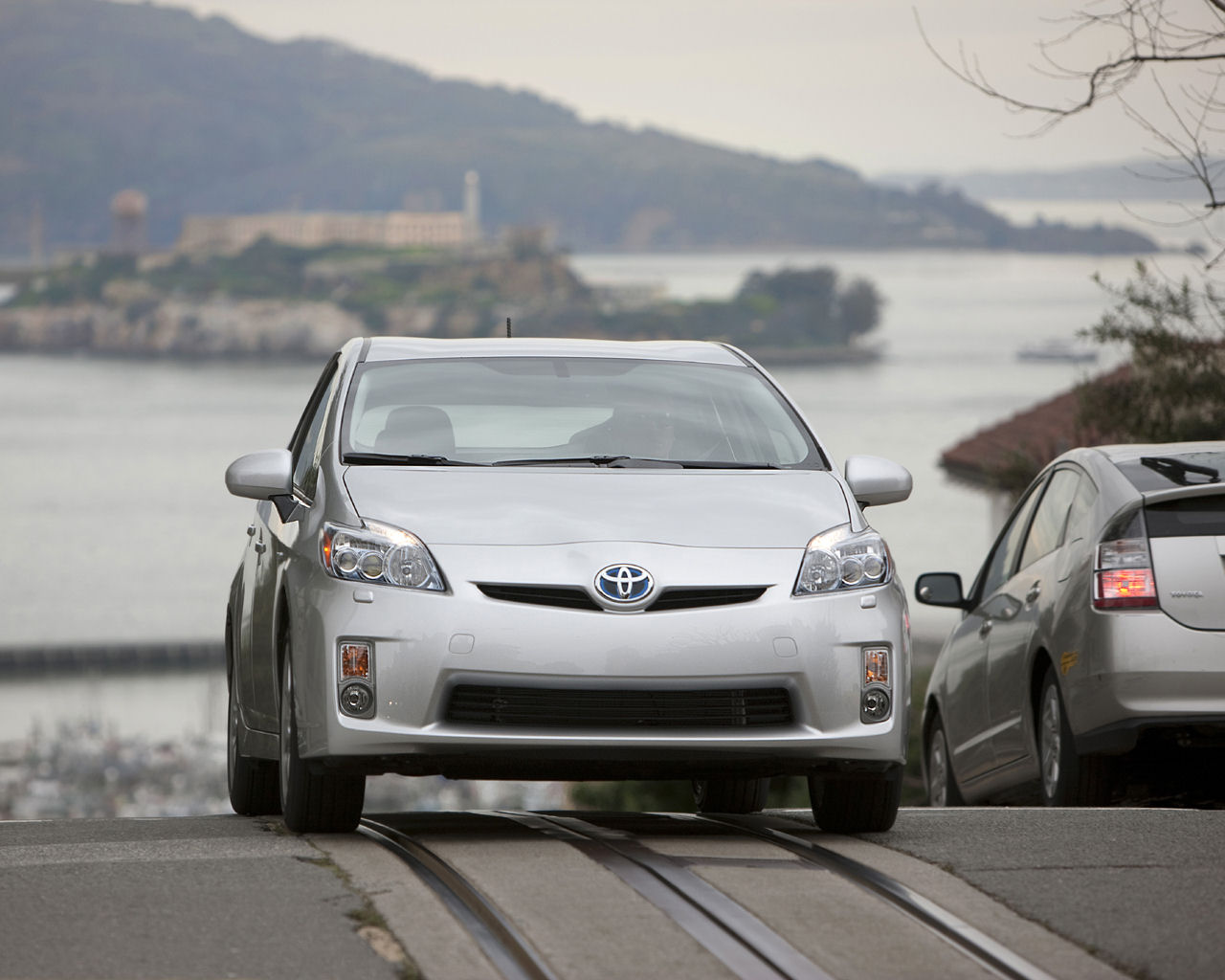 Toyota Prius Desktop Wallpaper