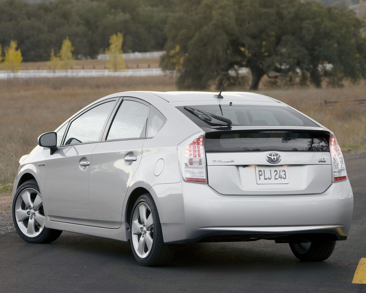 Toyota Prius Desktop Wallpaper