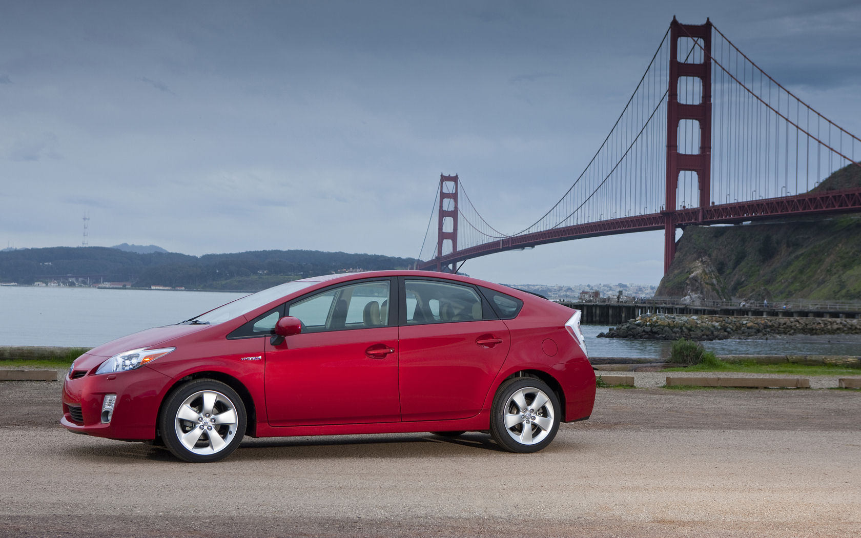 Toyota Prius Desktop Wallpaper