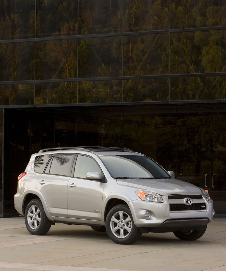 2010 Toyota RAV4 Limited Picture
