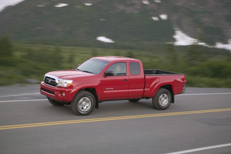 2010 Toyota Tacoma Access Cab AWD Picture