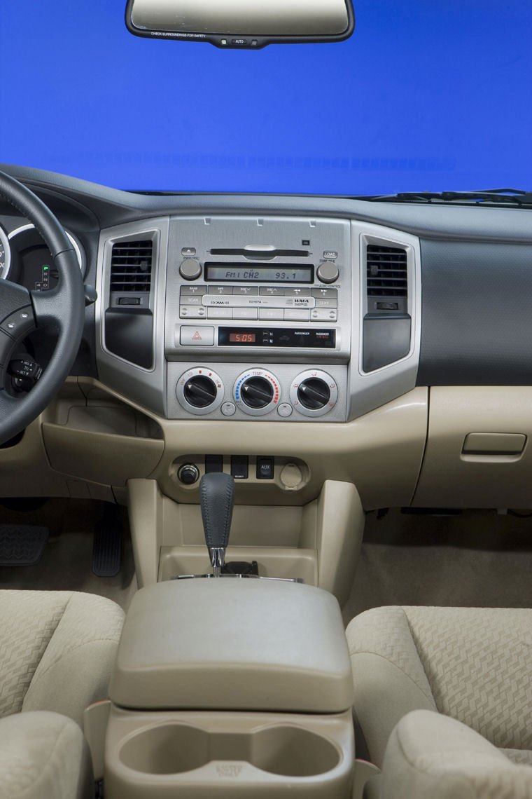 2010 Toyota Tacoma Double Cab Dashboard Picture