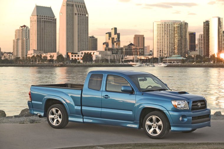2010 Toyota Tacoma X-Runner Picture