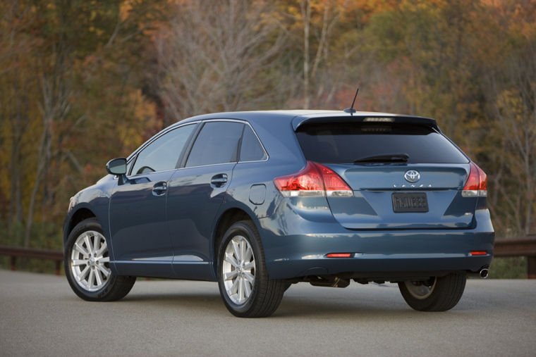 2010 Toyota Venza Picture