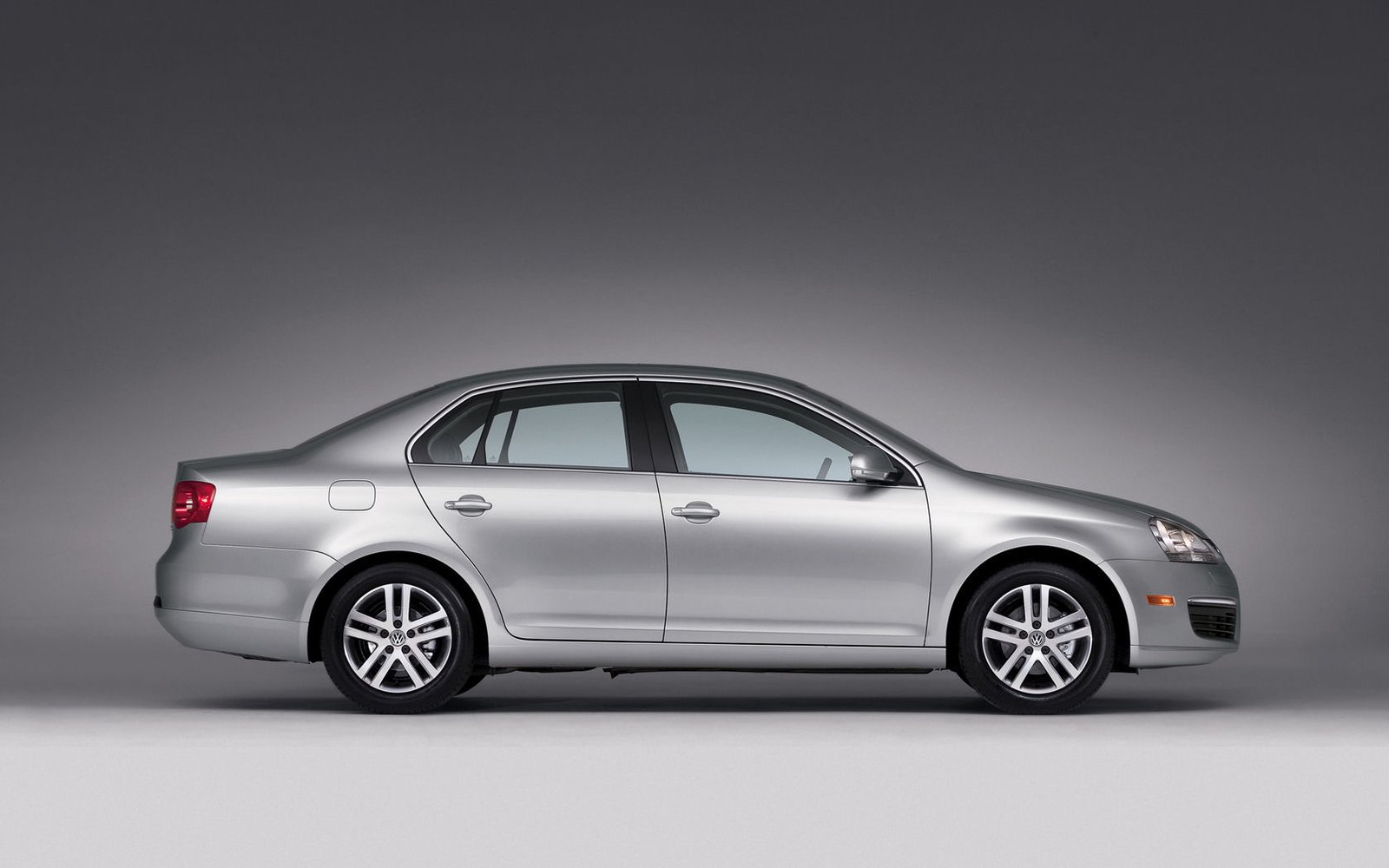 Volkswagen Jetta Desktop Wallpaper